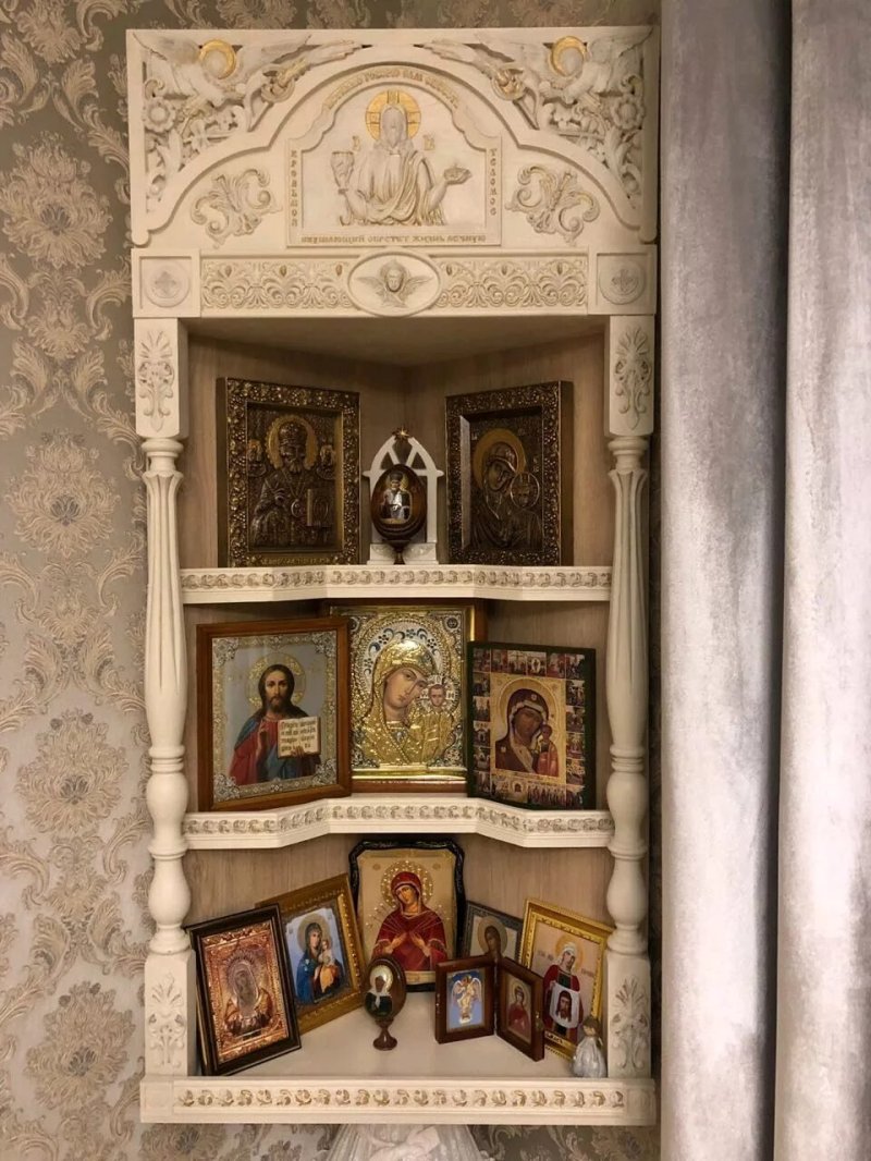 Иконостас домашний угловой