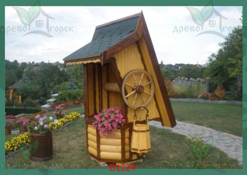 Декоративный домик для колодца