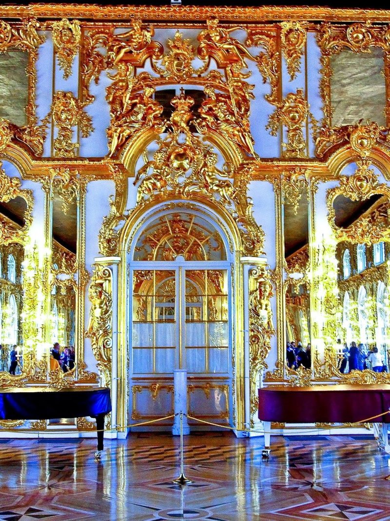 Екатерининский дворец в царском селе