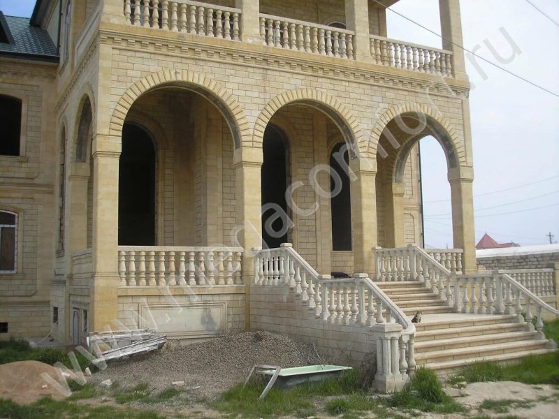 Балясины дагестанский камень