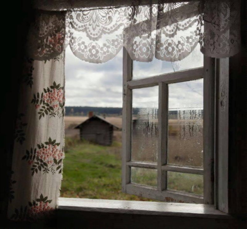 Окна в деревне
