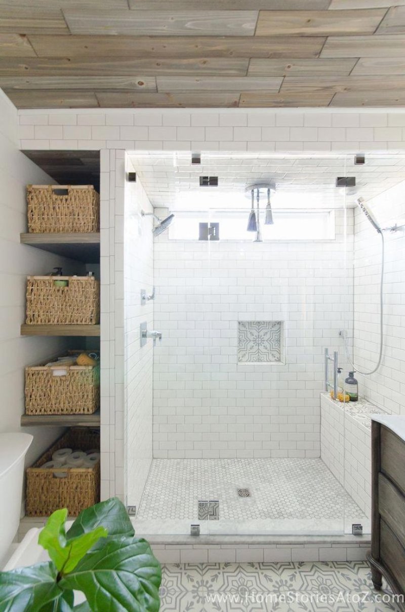 Farmhouse bathroom
