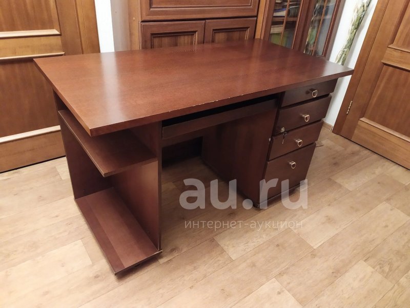Cтол письменный компьютерный