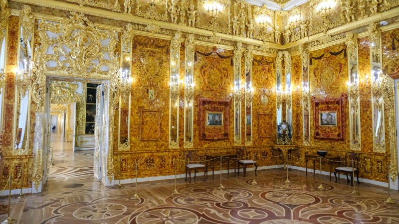 Екатерининский дворец в царском селе янтарная комната
