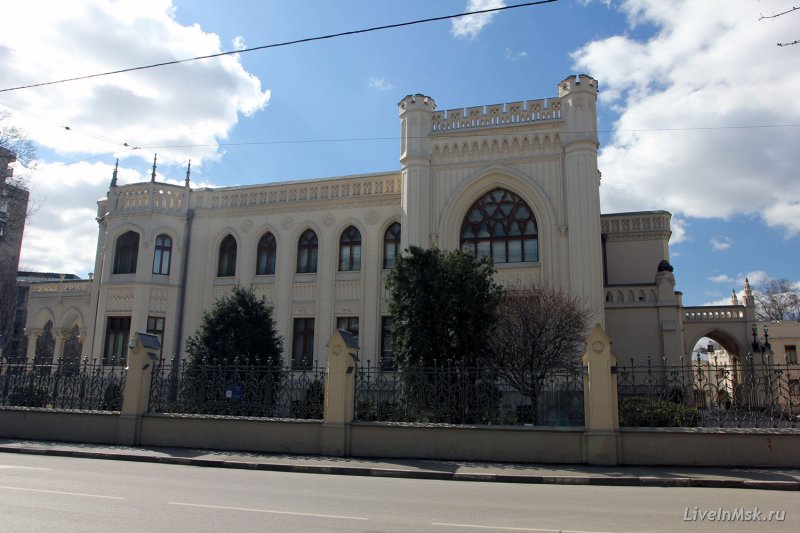 Особняк морозовой спиридоновка