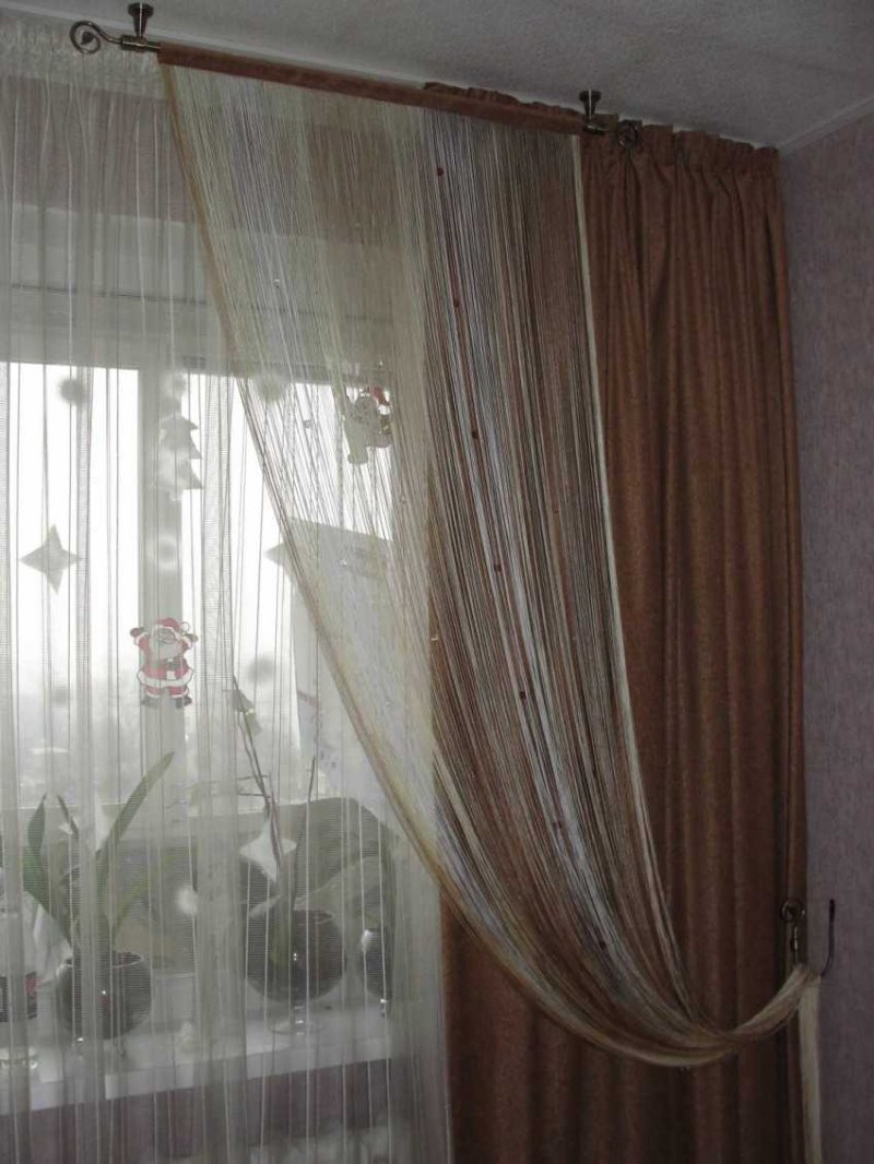 Шторы нити в интерьере