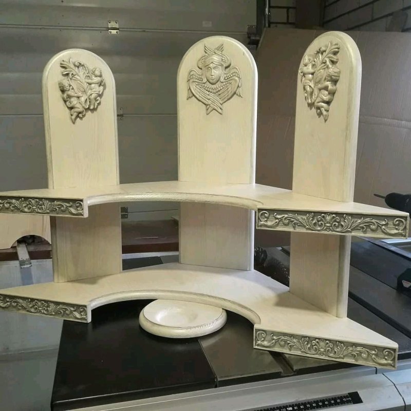 Резные полочки
