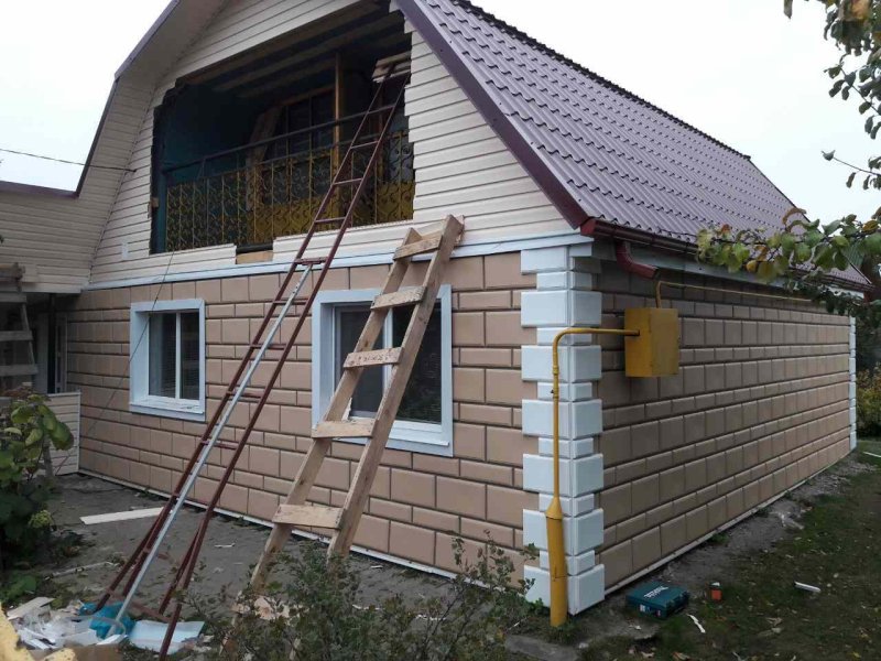 Утеплить дом из пеноблоков