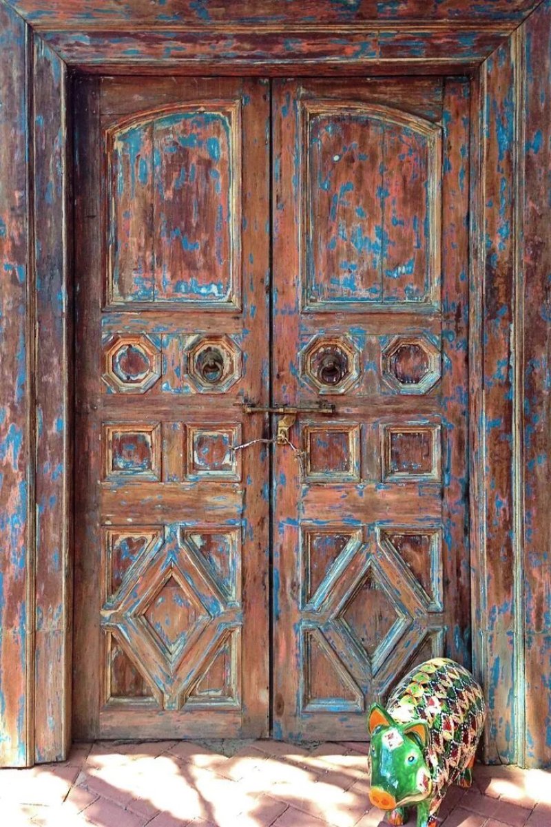 Двери старинные
