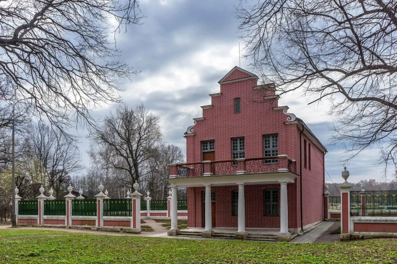 Усадьба кусково голландский домик