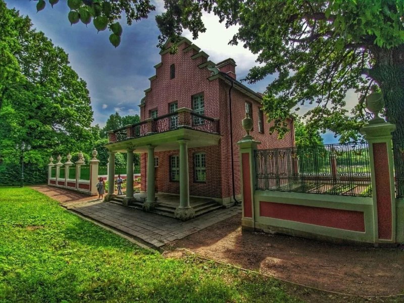 Усадьба кусково голландский домик