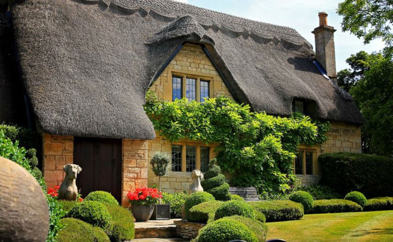 Cotswold cottage garden