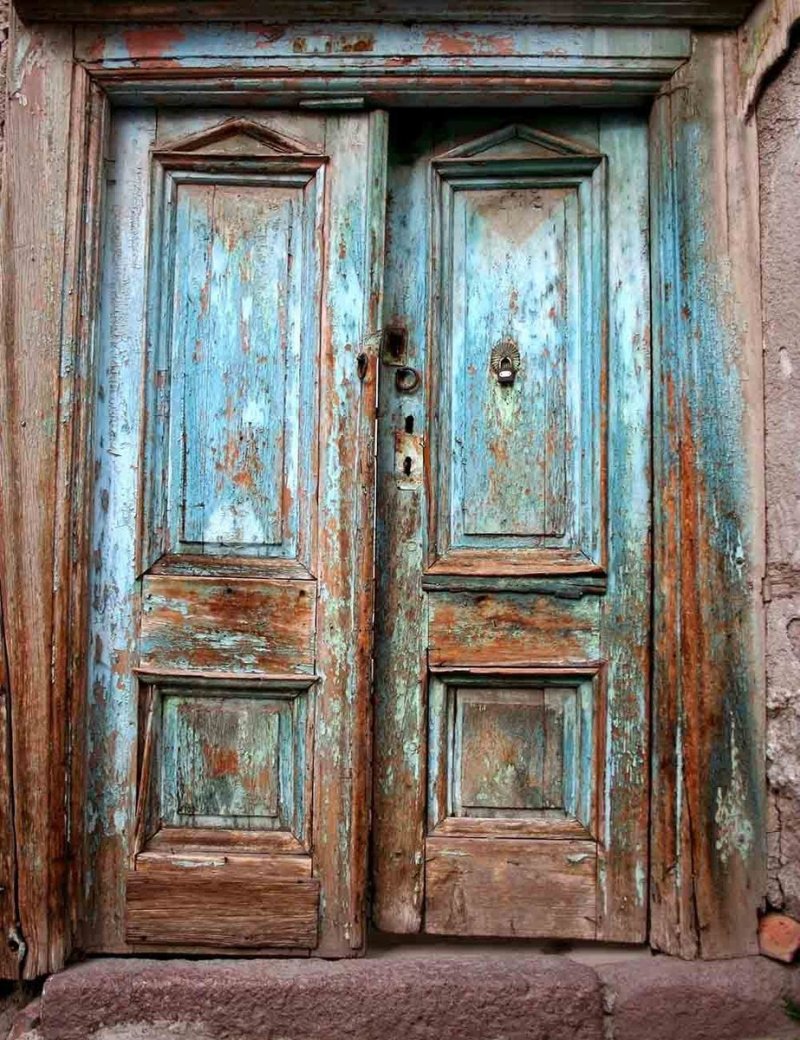 Старинные двери