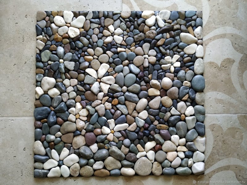 Коврик из гальки