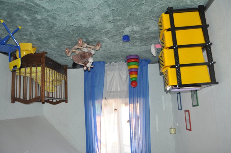 Дом перевертыш горный алтай