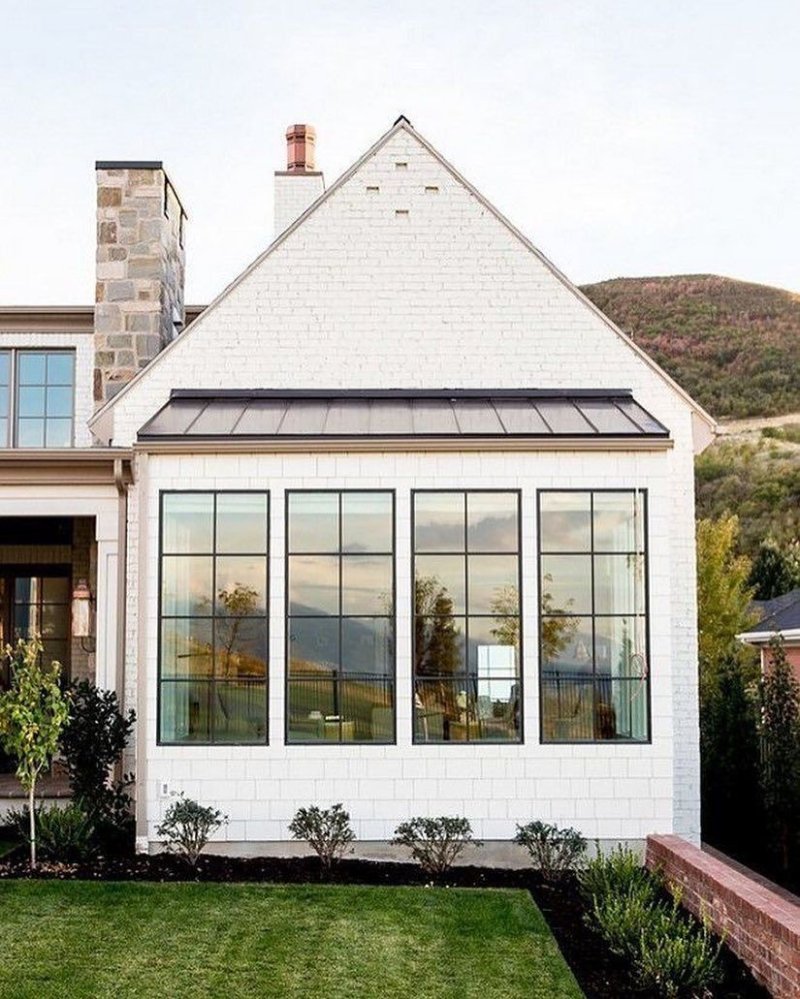 Modern farmhouse