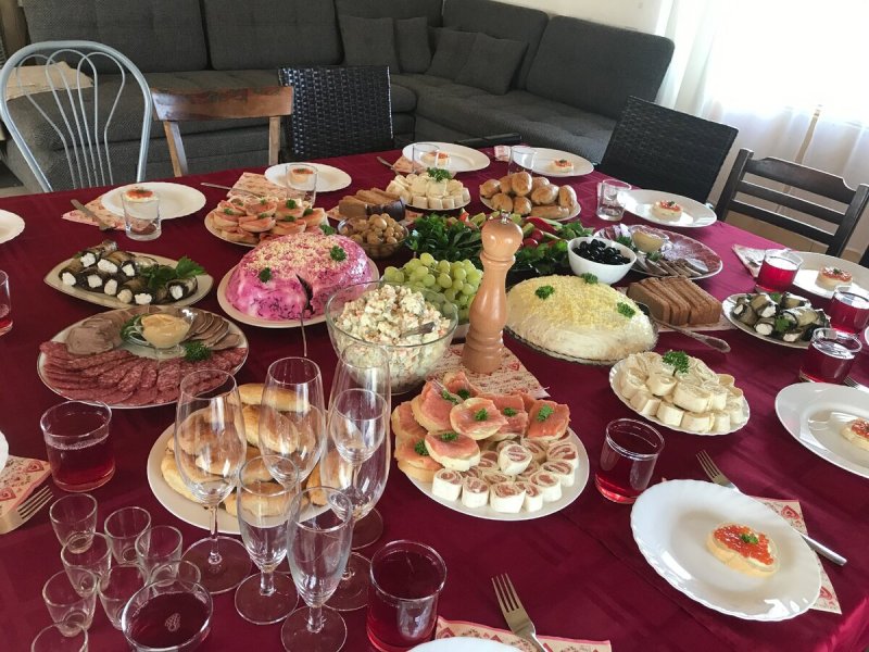 Праздничные столы на день рождения