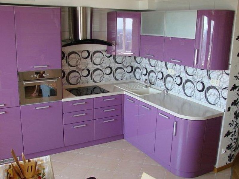 Сиреневый кухонный гарнитур