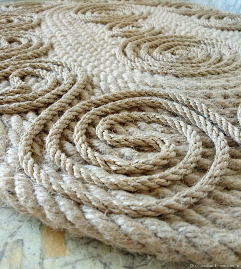 Сканди коврик из джута