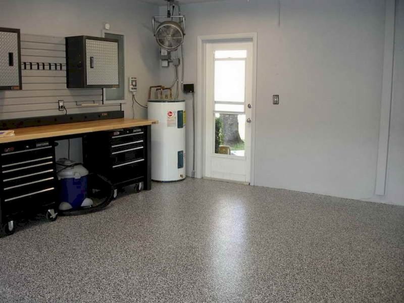 Epoxy garage flooring