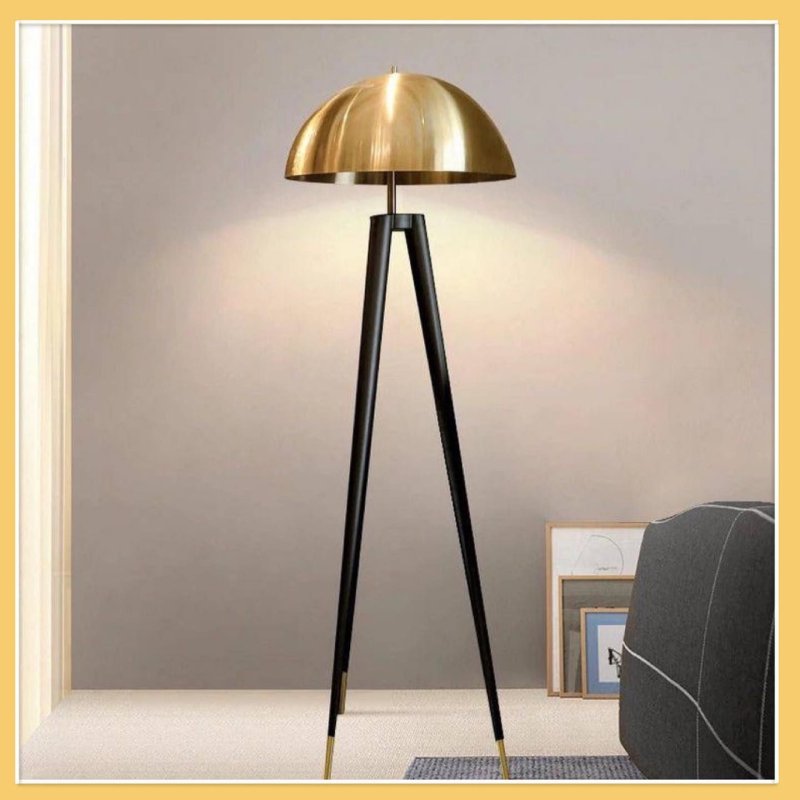 Торшер fife tripod floor lamp