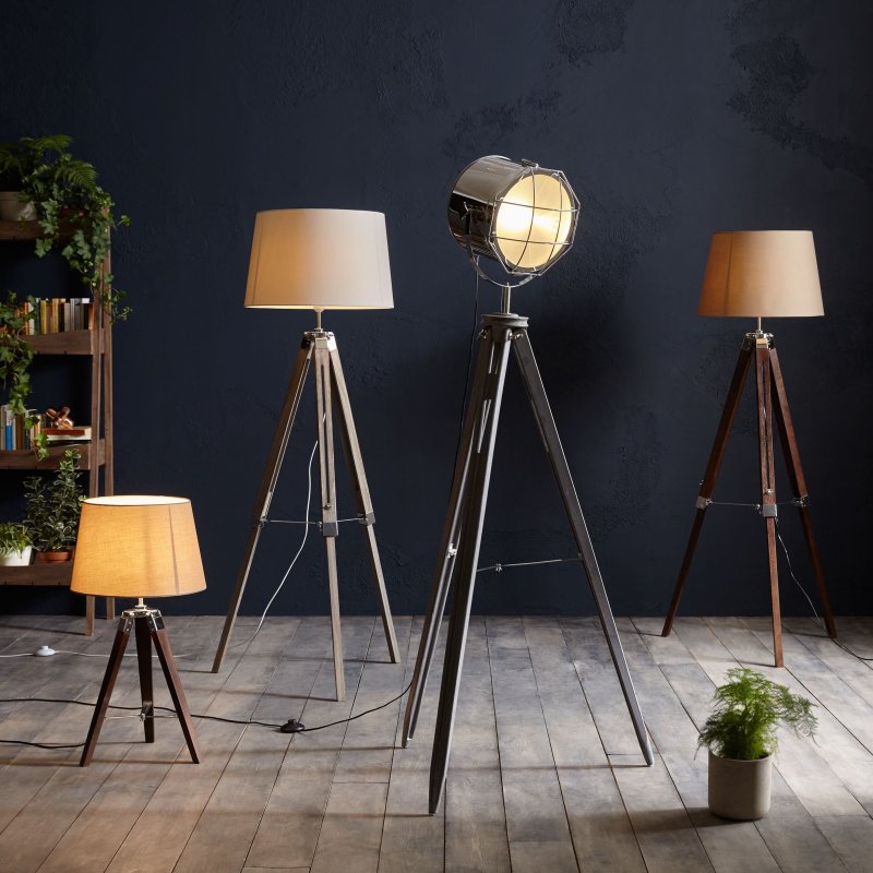 Торшер tripod floor lamp