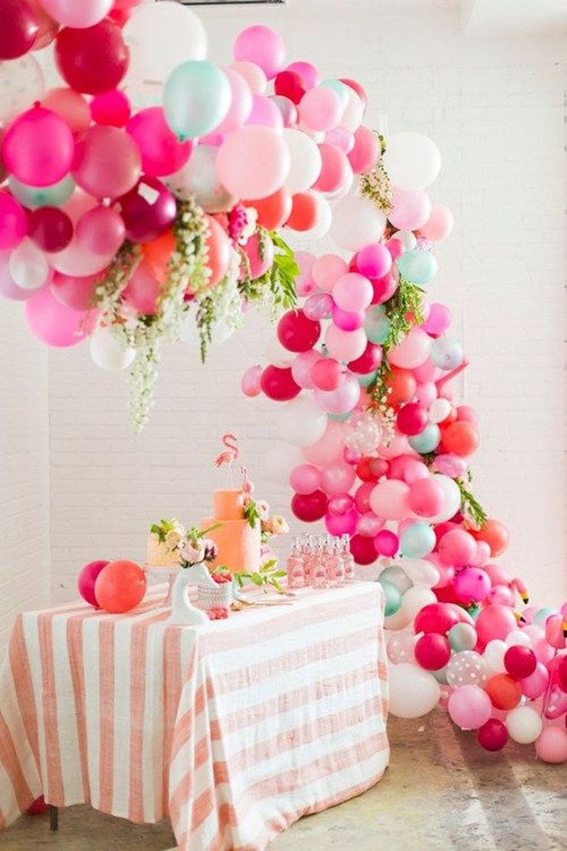 Decoration balloons