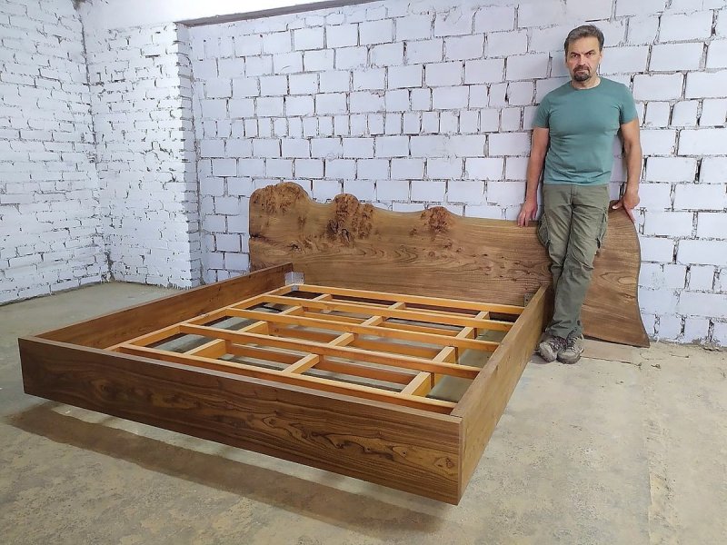 Кровать из слэба карагача