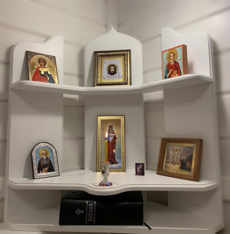 Иконостас домашний угловой