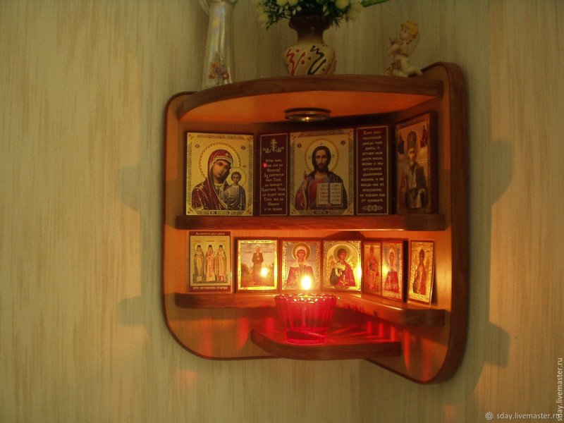 Иконостас домашний угловой