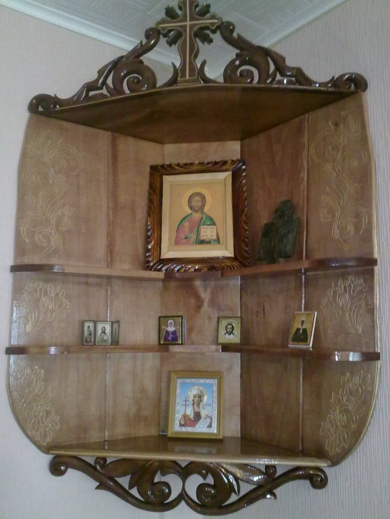 Иконостас домашний угловой
