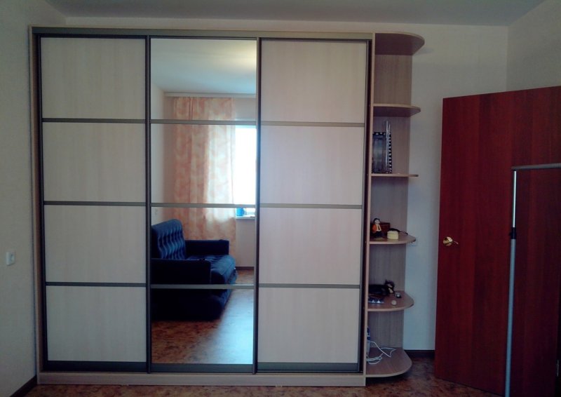 Встроенные шкафы купе