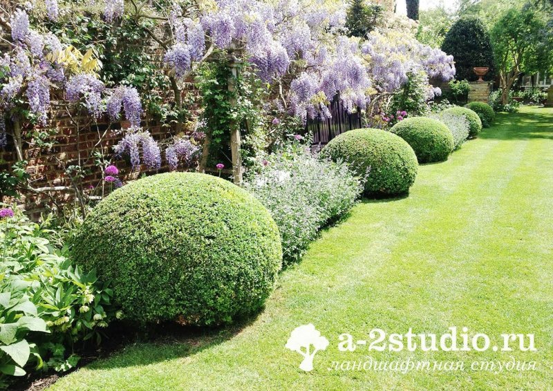 Sissinghurst castle garden сад