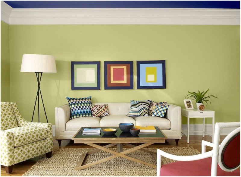 Attractive interior paint combination