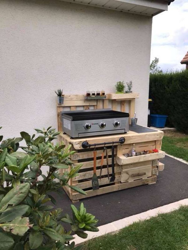 Кухня из паллет