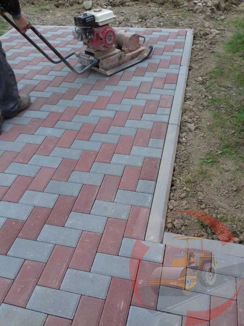 Укладка тротуарной плитки