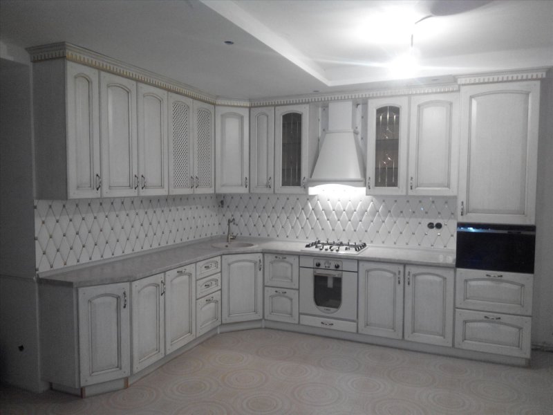 Кухни с патиной