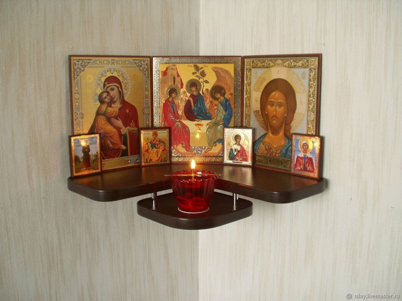 Полка для икон