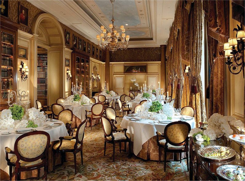 Le cinq ресторан в париже