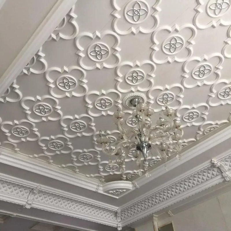 Пенопластовый декор для потолка