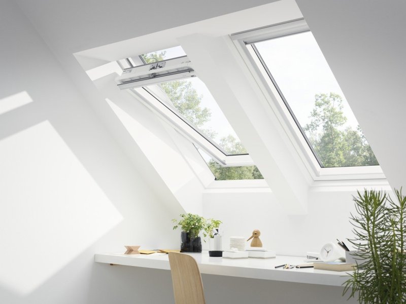 Мансардное окно velux