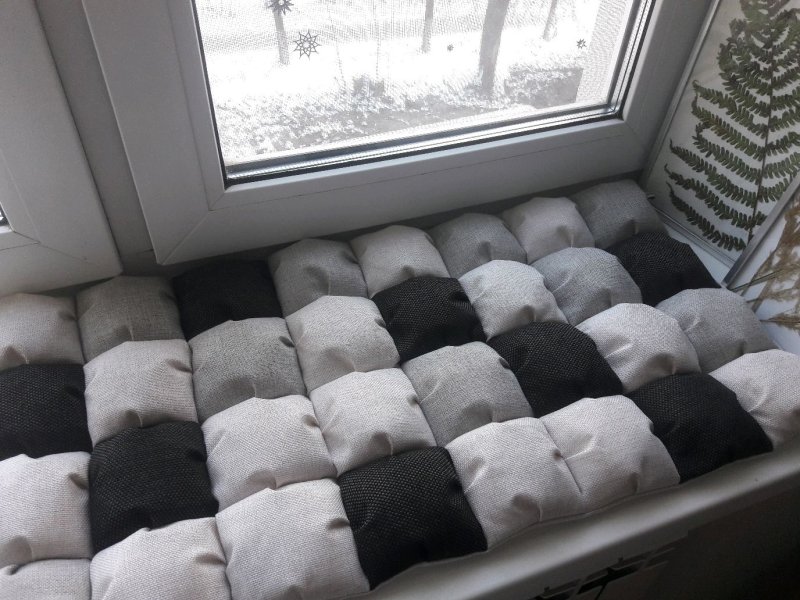 Матрасик на подоконник