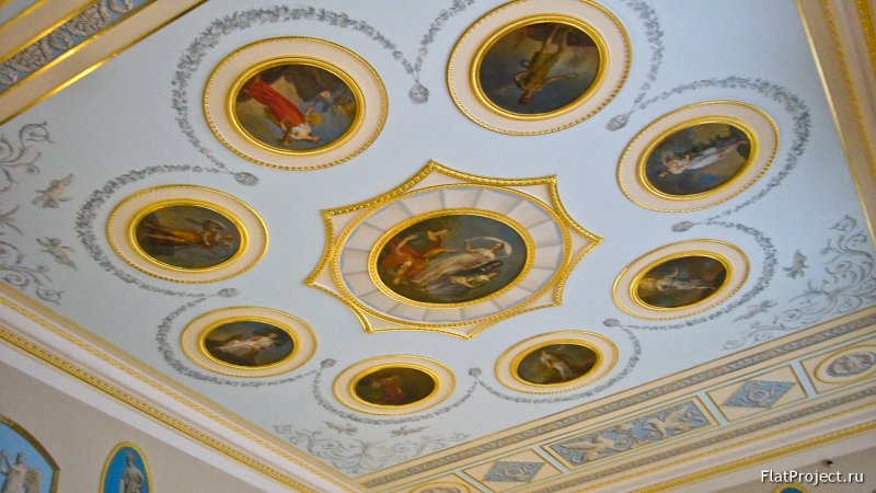 Екатерининский дворец в царском селе