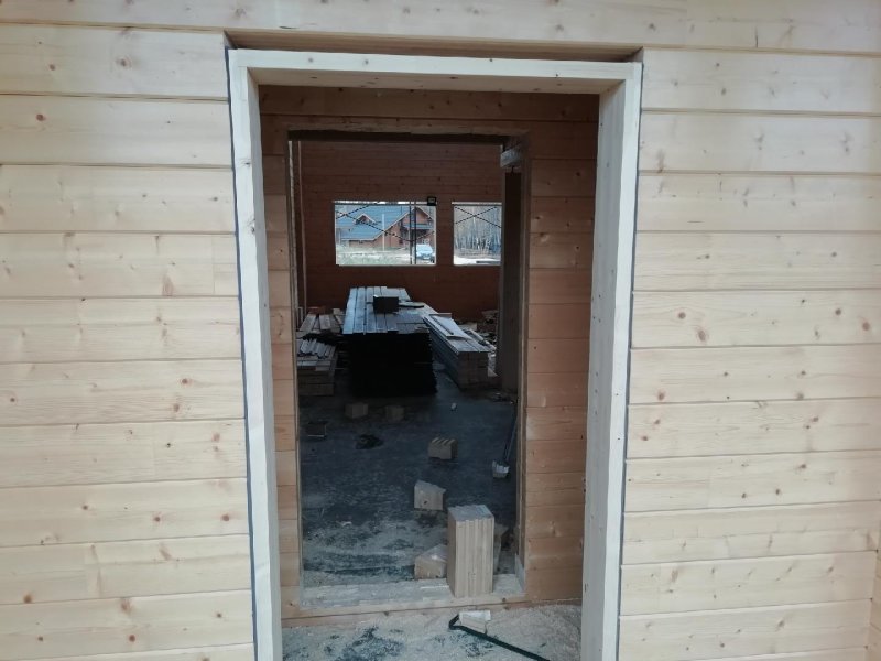 Окосячка двери в брусовом доме