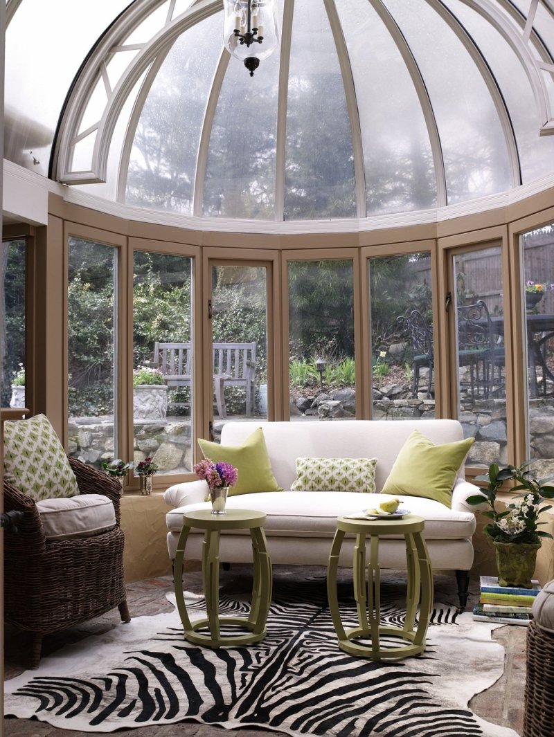 Conservatory greenhouse
