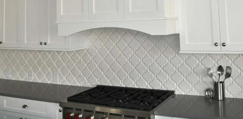 Плитка backsplash арабеск
