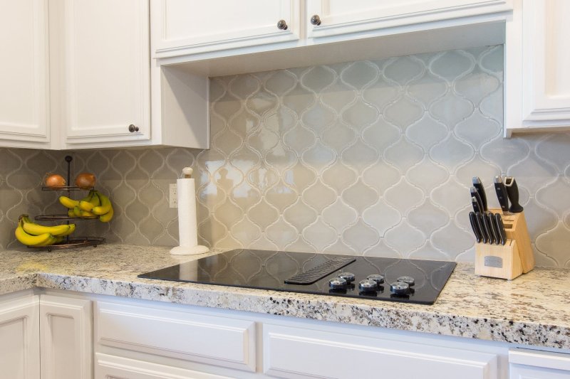 Плитка backsplash арабеск