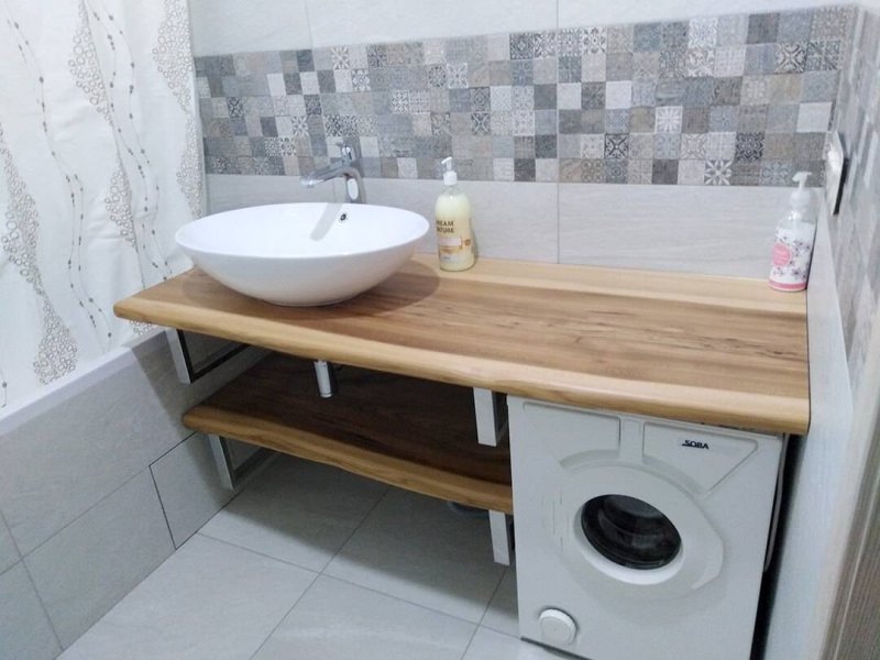 Столешница в ванную