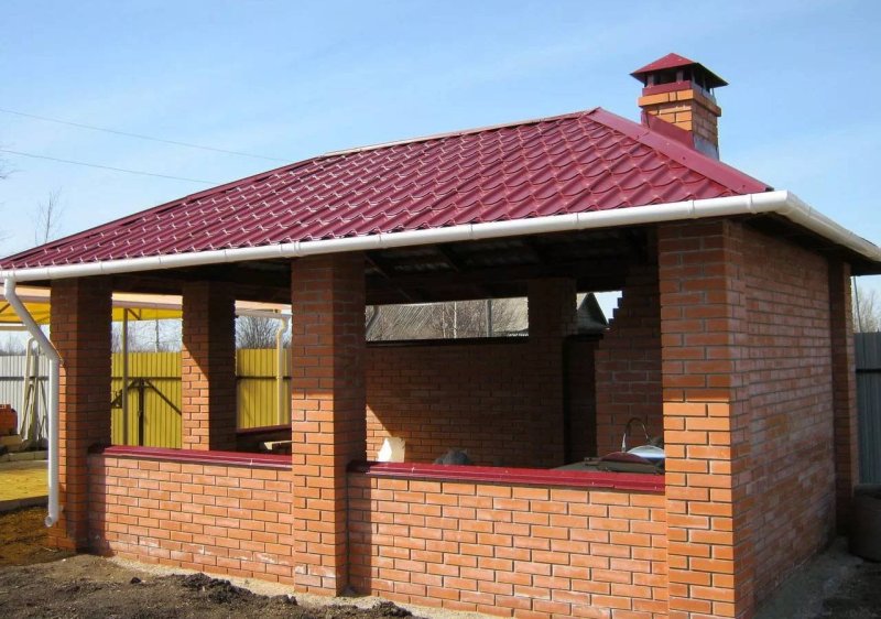 Беседка из кирпича