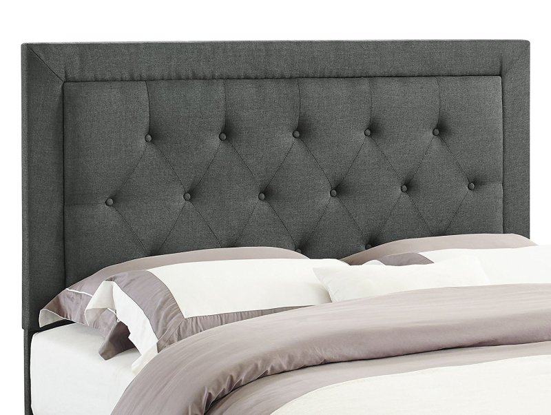 Кровать tufted headboard